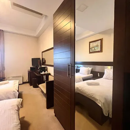 Aria Hotel