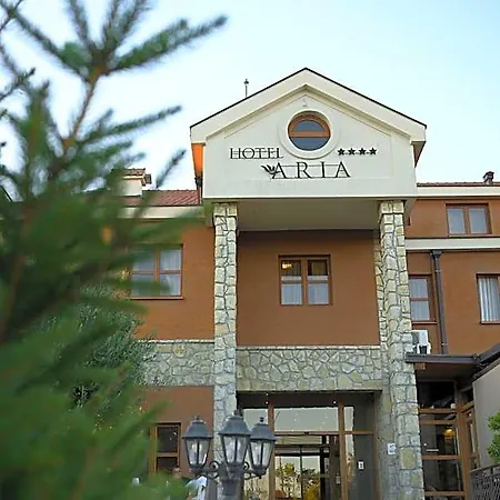Aria 4*